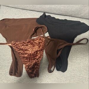 Skims thong set